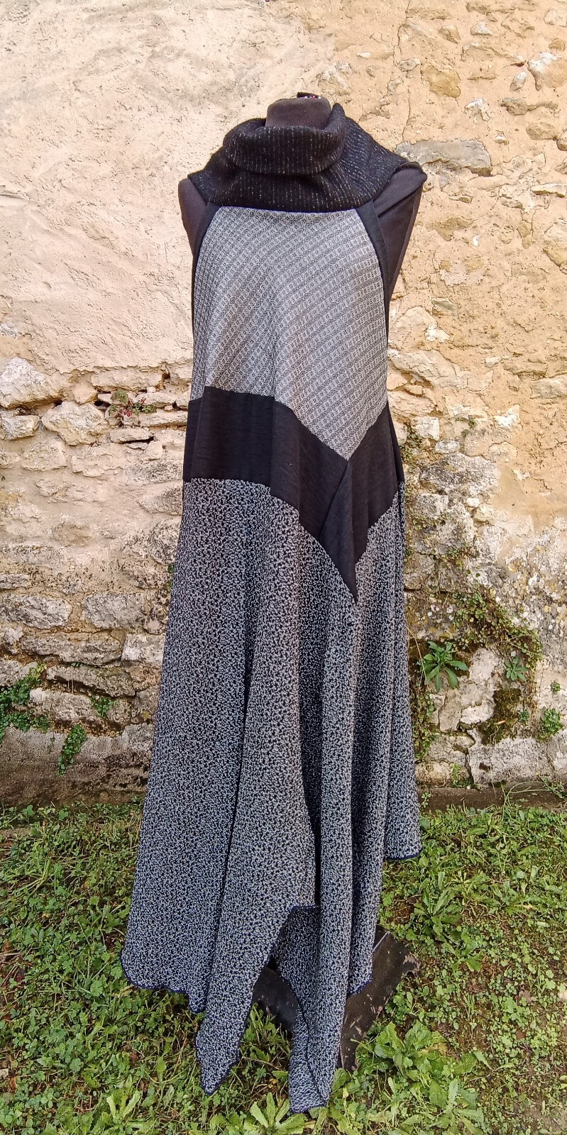 Picture 4 of 10