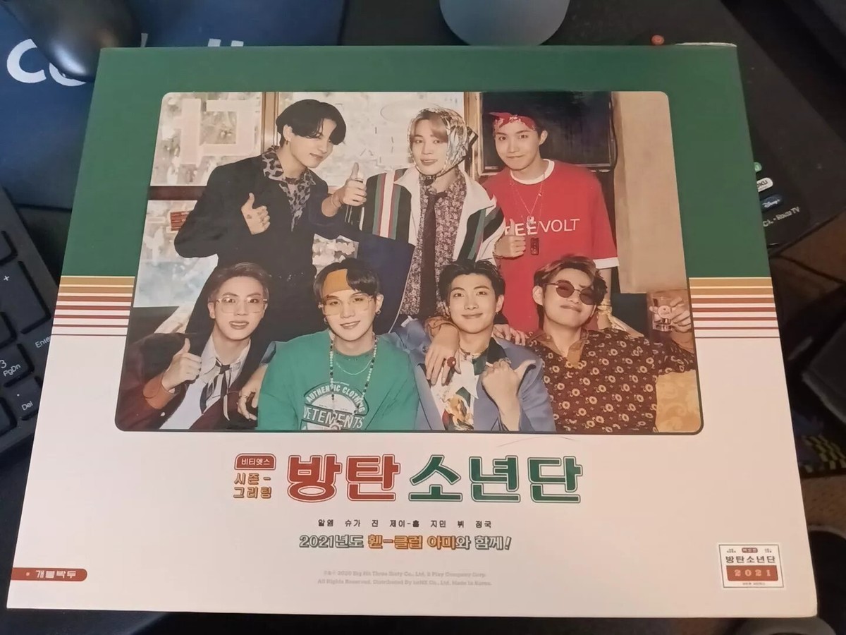 BTS 公式 グッズ セット BTS 2021 Season's Greetings Package Set With Memorabilia Items