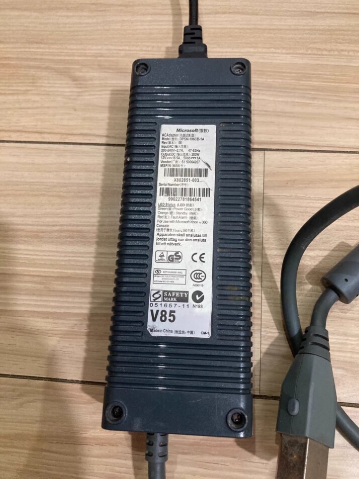 Microsoft DPSN-186CB-1A 12V16.5A 5V1A AC Adapter Power Supply