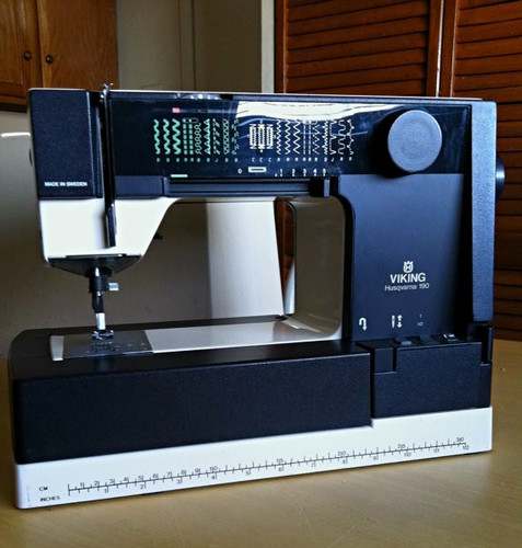 Viking Husqvarna 190 Electric Household Sewing Machine Free Arm w/ Foot Pedal