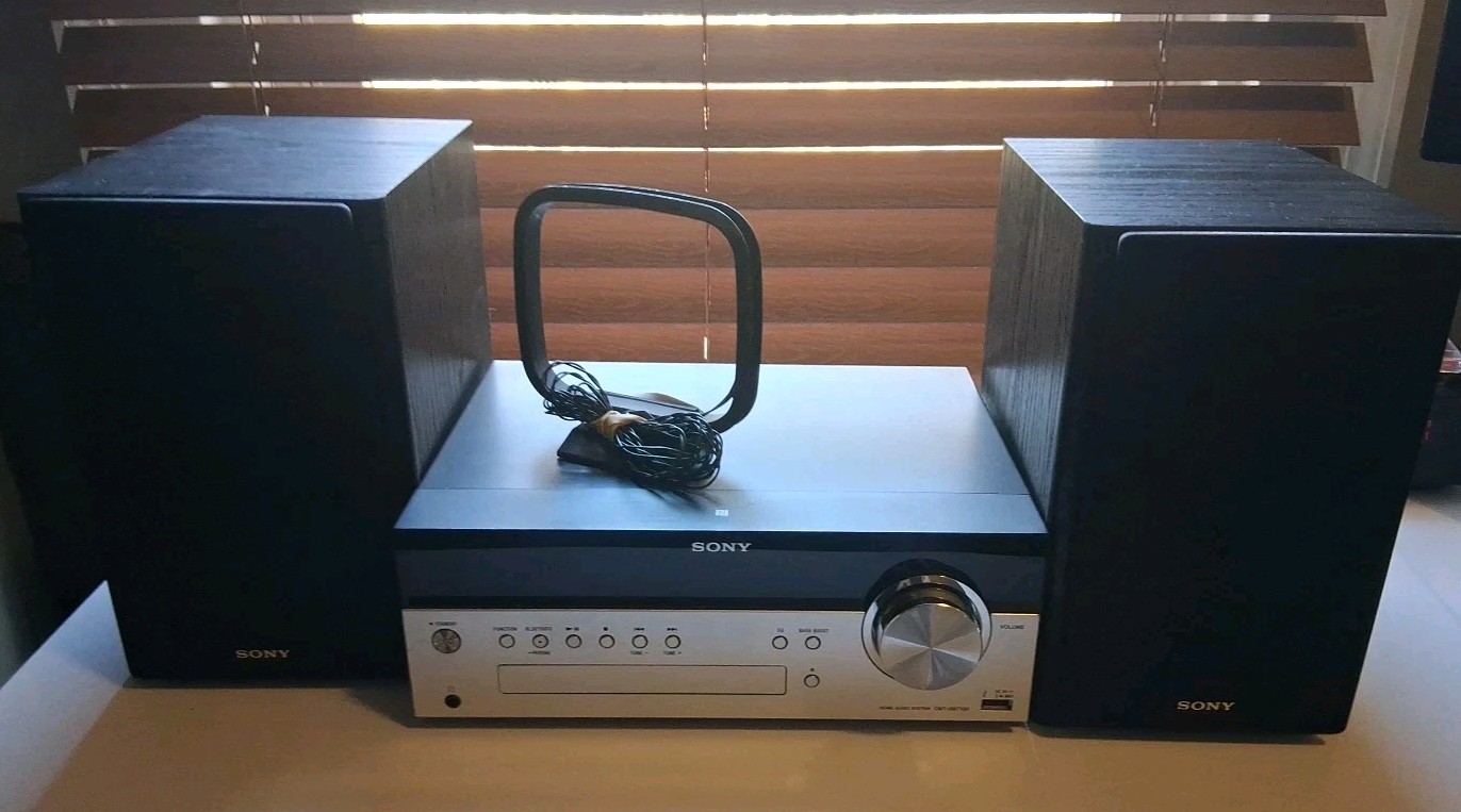 With Speakers(cd Broken Read)radio/bluetooth