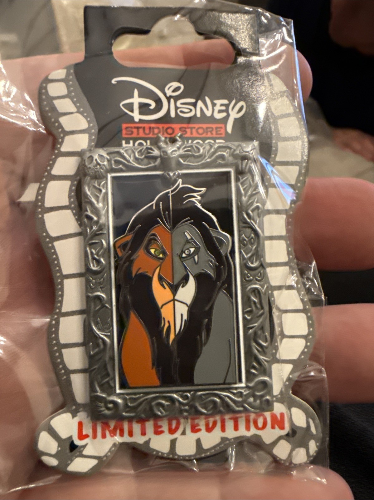 Disney D23 Expo 2024 Event DSSH DSF Villain Gallery Portrait  Lion trading Pin