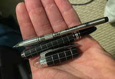 Montblanc StarWalker Black Rubber Fineliner Pen Platinum Trim -  New Boxed 2025