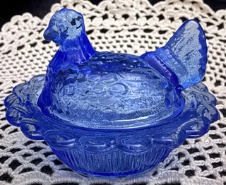 Mosser Blue Glass Mini Hen on Nest Salt Cellar