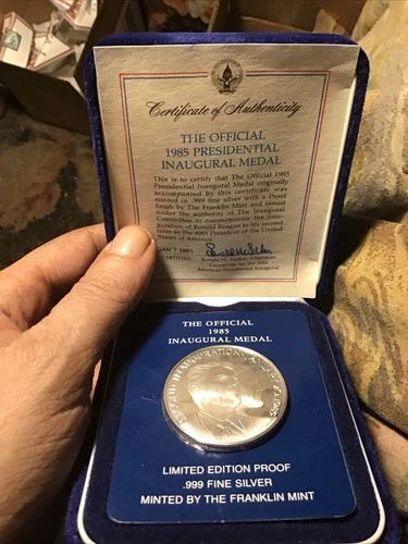 1985 Limited Edition Proof .999 Silver 1 Troy Oz,Regan Inaugural Medal.with Pape