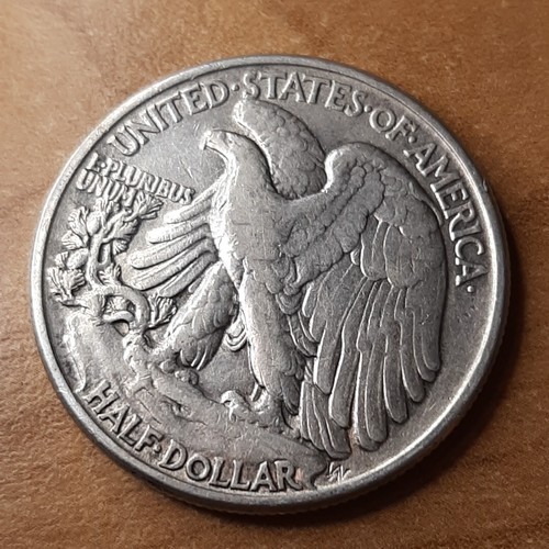 Moneda de plata Walking Liberty de medio dólar de 1/2 1942 P Philadelphia Mint 50C KM#142 - Imagen 12 de 18