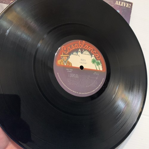 KISS ALIVE! 1975 2LPs NBLP 7020 Blue Bogart Labels 2nd Press Play Tested VG+ - Picture 9 of 11