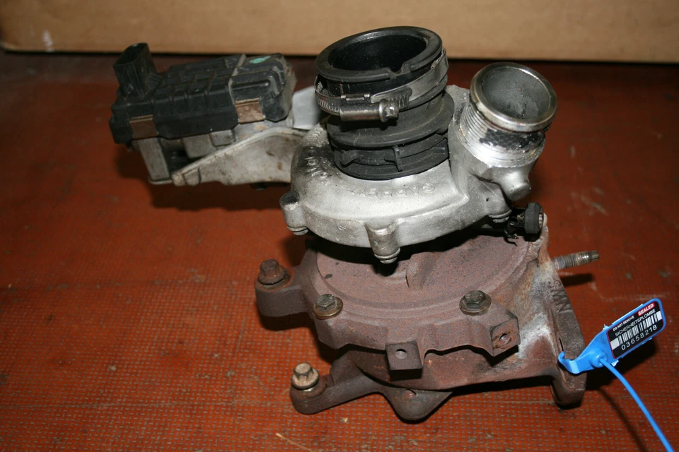 Turbolader Original  AX2Q-6K682-CA für Jaguar XJ XF X351 3.0 diesel  Turbo  - Bild 2 von 4