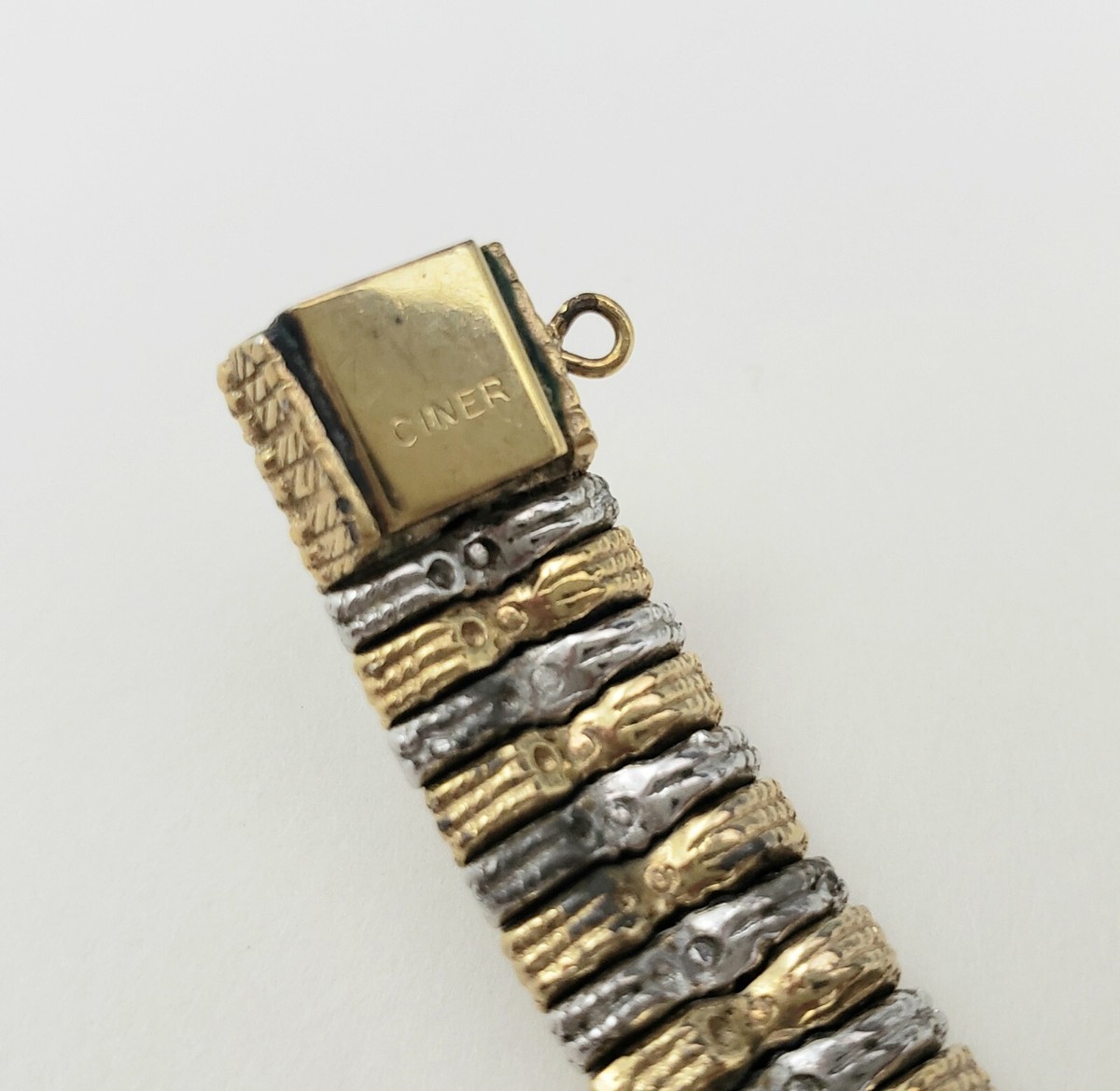 Ciner ブレスレット Vintage Signed CINER Silver & Gold Bracelet 7