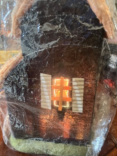 Department 56 Time To Celebrate Fiber Optic Haunted House Halloween Spooky - Picture 3 of 4