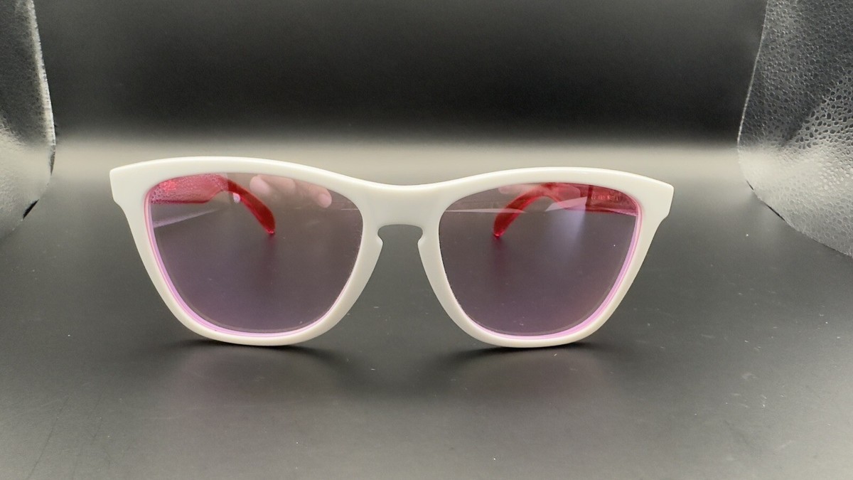 希少 made in usa OAKLEY Eternal クリアピンク 希少 made in usa OAKLEY Eternal クリアピンク Oakley - 希少