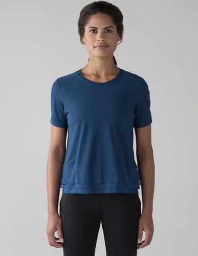 Lululemon Sole Training Short Sleeve Top Size 8