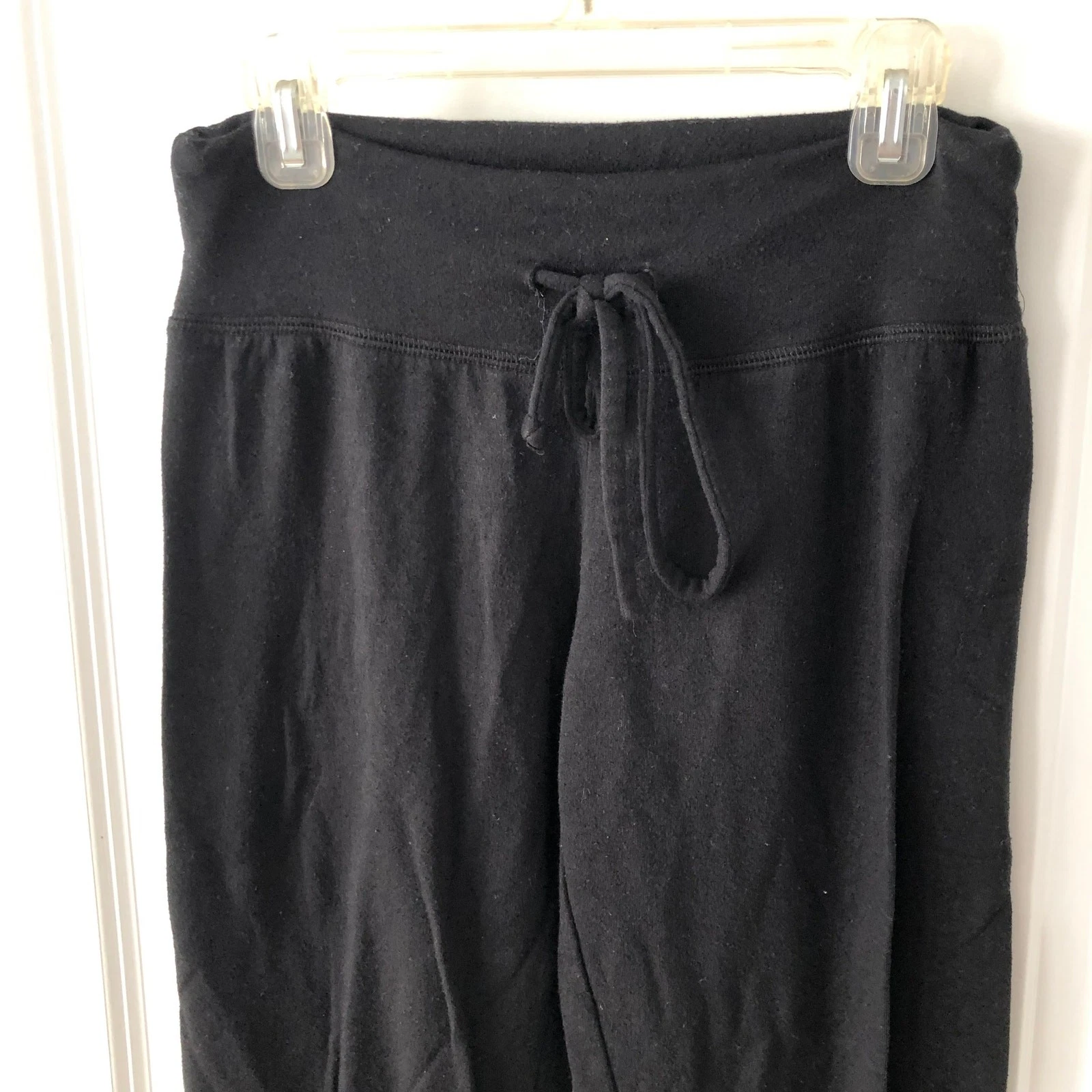beyond-yoga útulné fleecové lounge around sweatpants