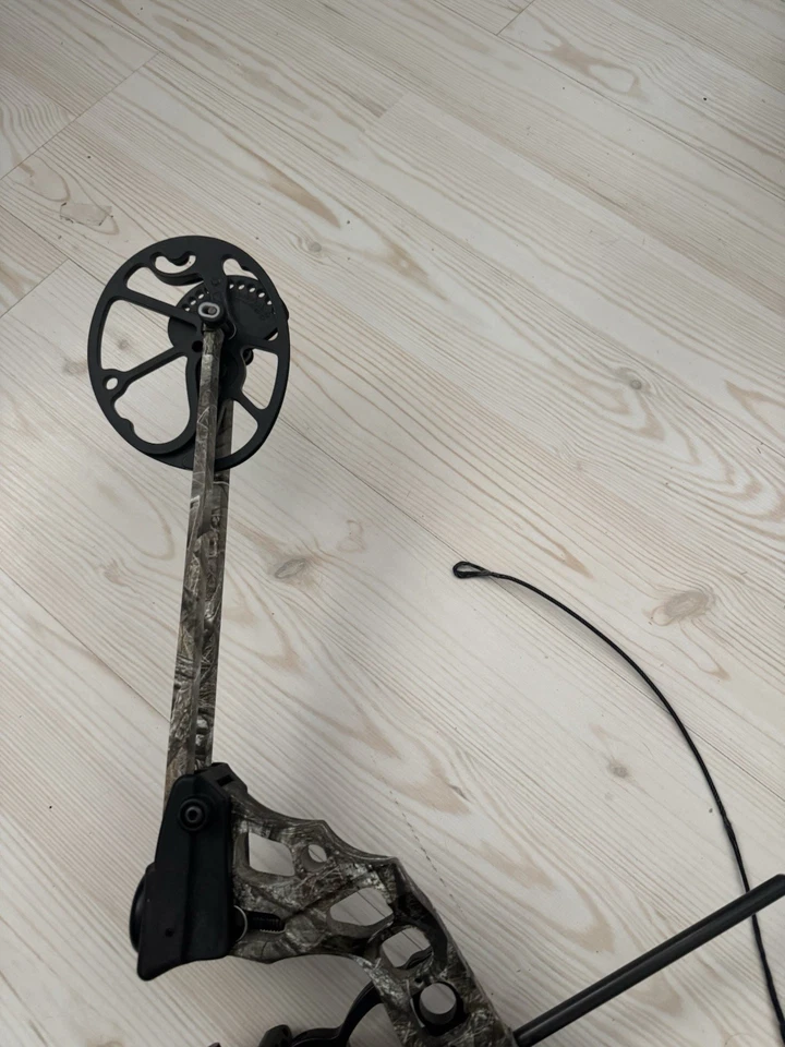 Arco derecho Mathews Mission Craze Foto 2 de 4