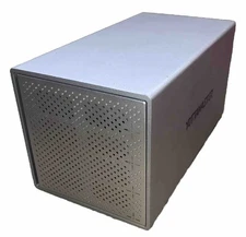 Yottamaster 4-Bay External HDD Enclosure | Aluminum | USB Type C | No PSU or HDD