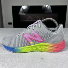 New Balance Arishi Fresh Foam v4 Kids Sneakers Size 6.5 Wide Grey Running Shoes