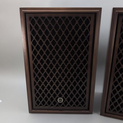 Vintage Sansui SP-30 2 Way Bookshelf Speakers Pair 8 Ohm 20W Wood