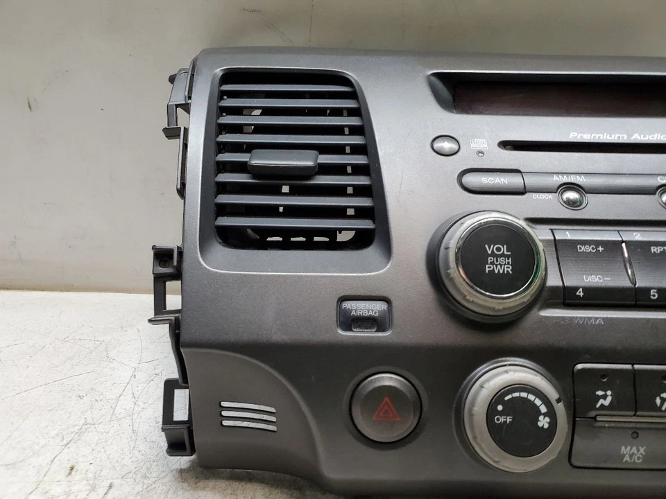 Conjunto de radio Civic 2008, control de temperatura, bisel de tablero con ventilación de aire gris oscuro OEM Foto 4 de 4