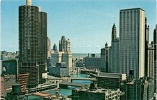 Handleman Co., Chicago, Illinois, Chicago River, North Michigan Postcard
