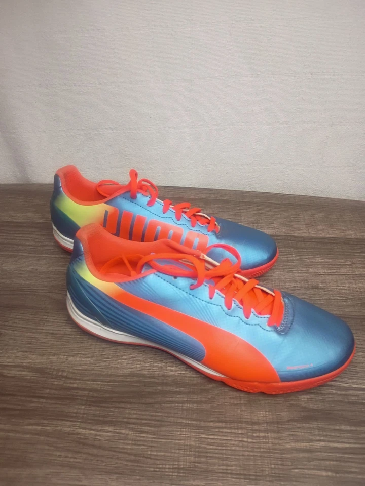 Woman's Cleats Size 7.5 Puma Evospeed Soccer Cleats Sprinting - Image 3 of 4