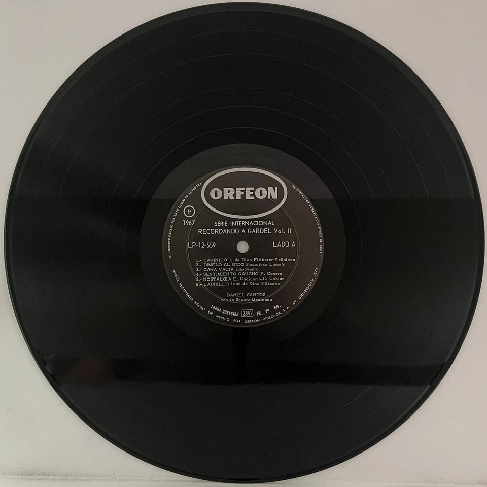DANIEL SANTOS CON LA SONORA MEXICANA-RECORDANDO A GARDEL VOL.II-1967 MEXICAN LP - Image 3 of 4