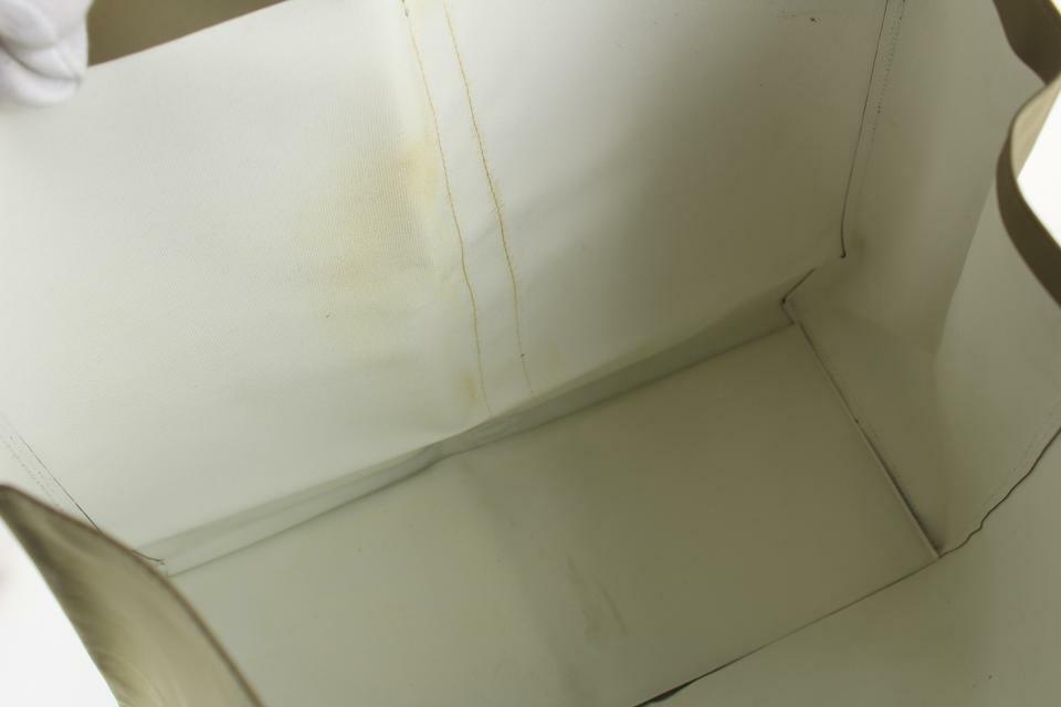 Picture 3 of 12