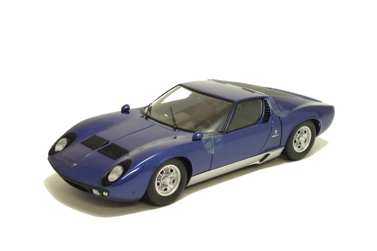 Kyosho 1/18 Lamborghini Miura P400 Blue Metallic #K08312BM