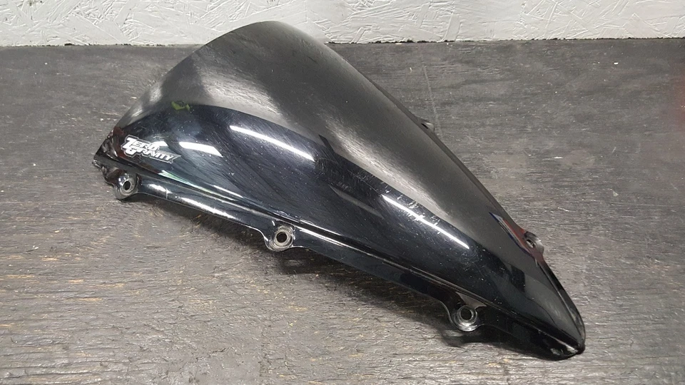 Ветровое стекло Zero Gravity серии SR - Dark Smoke 20-539-19 YAMAHA YZF-R1 2004-2006 - Изображение 2 из 4