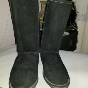bearpaw women's boots size 10