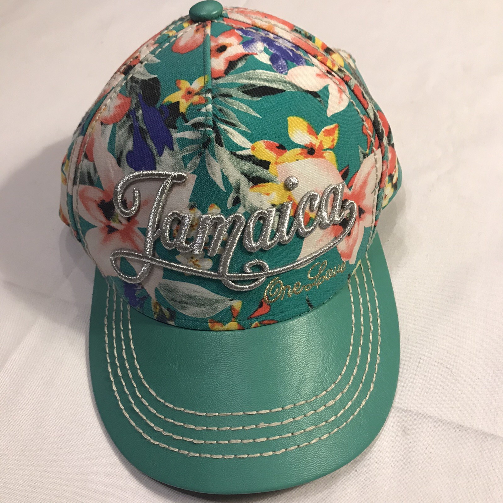 Authentic Brand Surf Classic Jamaica One Love Flower … Gem