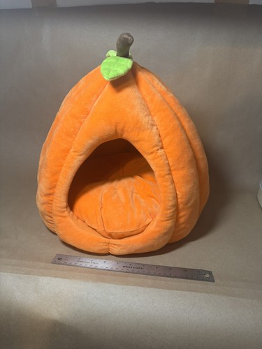 Pumpkin Cave Bed for Cats with Removable Pillow