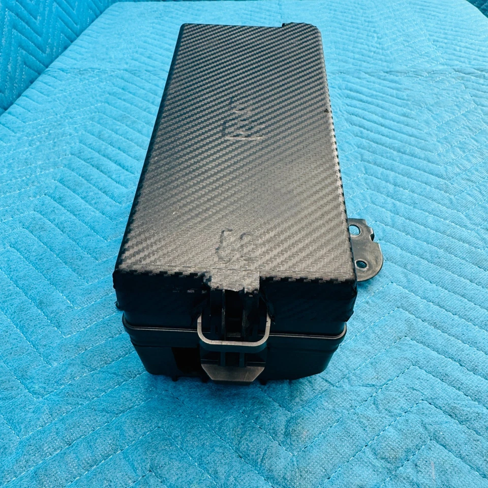 Ford Mustang GT 2005-2009 4,6 L V8 conjunto de caja de fusibles OEM 4R3T14536AD Foto 4 de 4