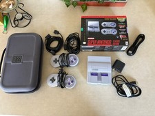 Super Nintendo SNES Mini Classic Edition CLV-201, 2 10ft extensions, Case