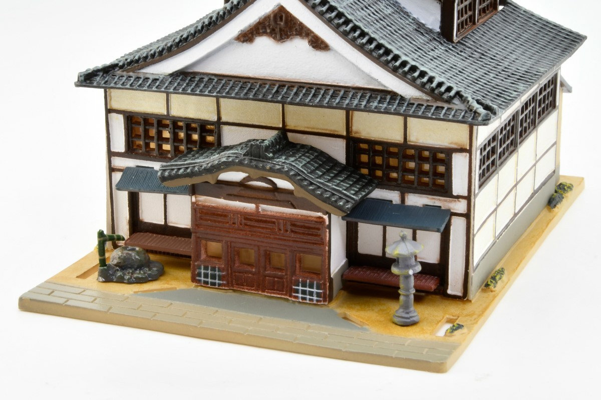 Picture 2 of 4