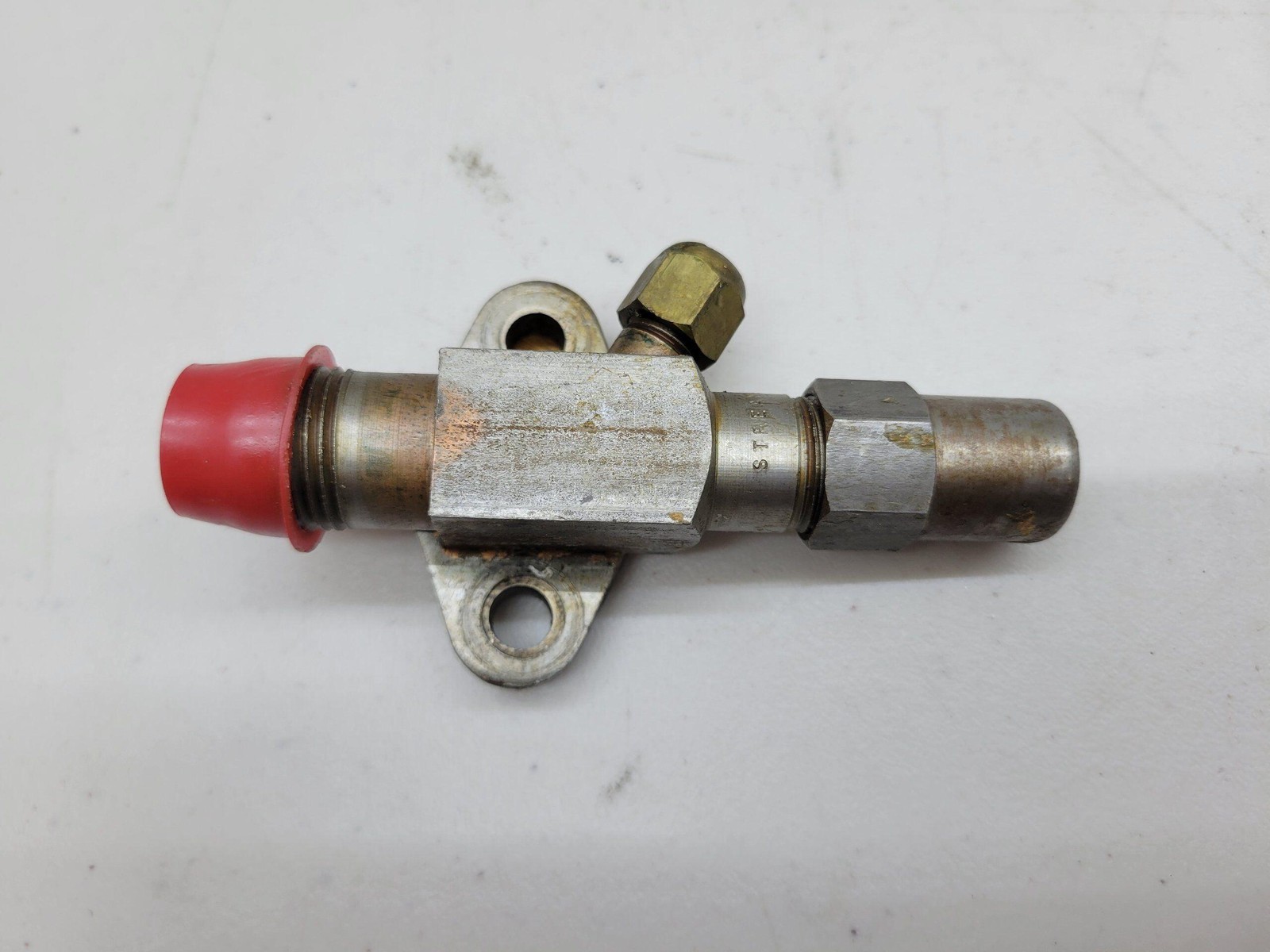 Rolls Royce & Bentley Service Valve CD1788