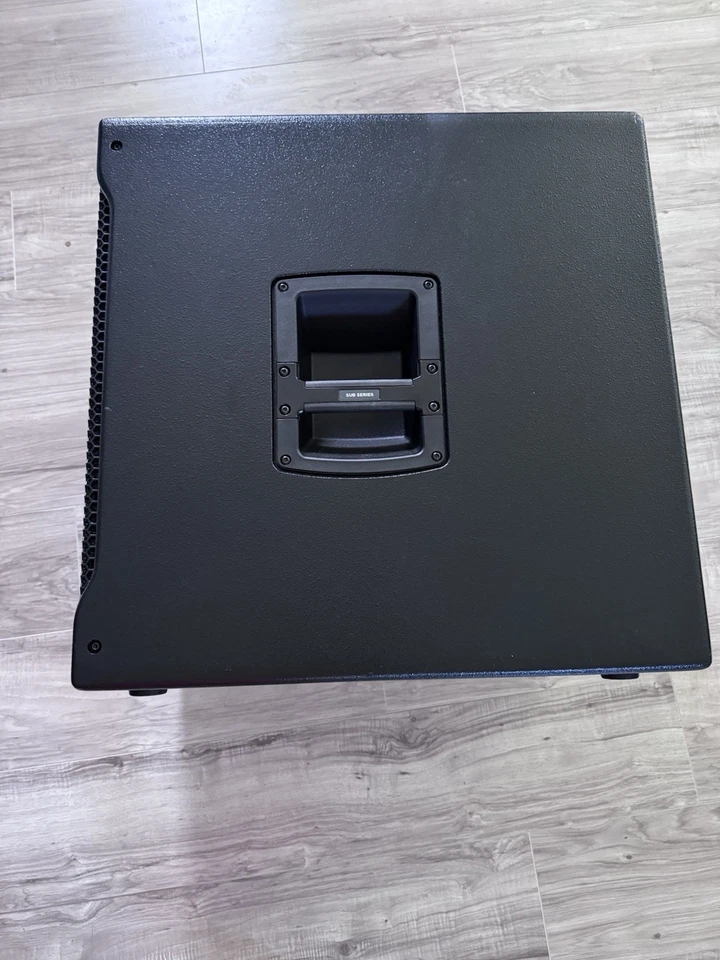 Sub Activo RCF SUB 905-AS II 15" 2200W Foto 2 de 4