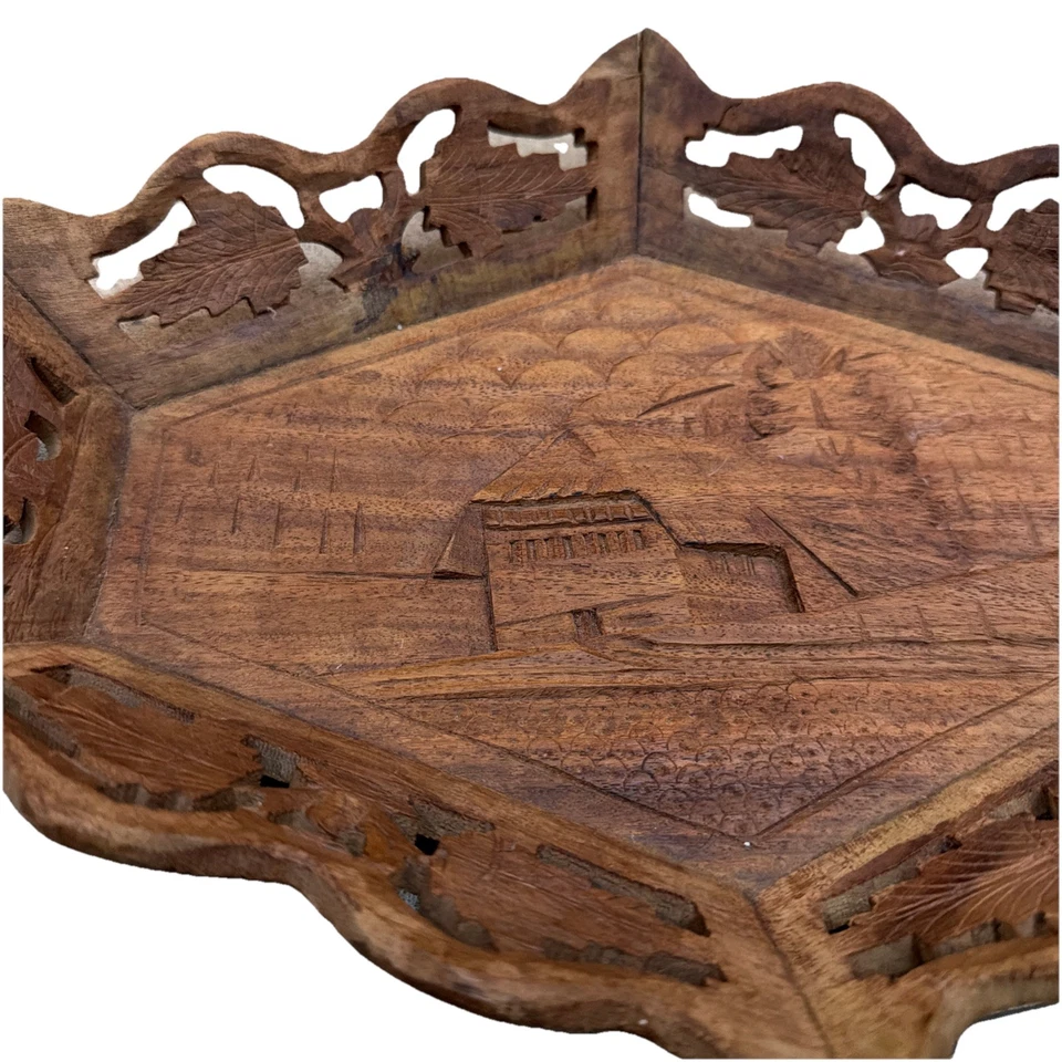 Frutero/bandeja de madera tallada a mano estilo vintage grabado de casa de madera real Foto 3 de 4