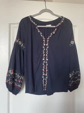 VELVET by Graham & Spencer Small, feminine boho women embroidered blouse