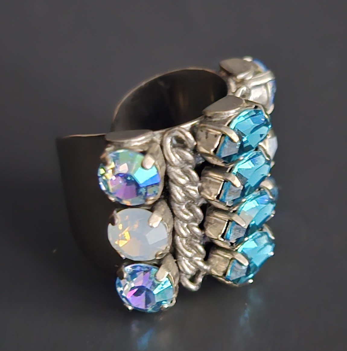 Sorrelli Statement Ring Cocktail Ring Silver Tone… - image 2