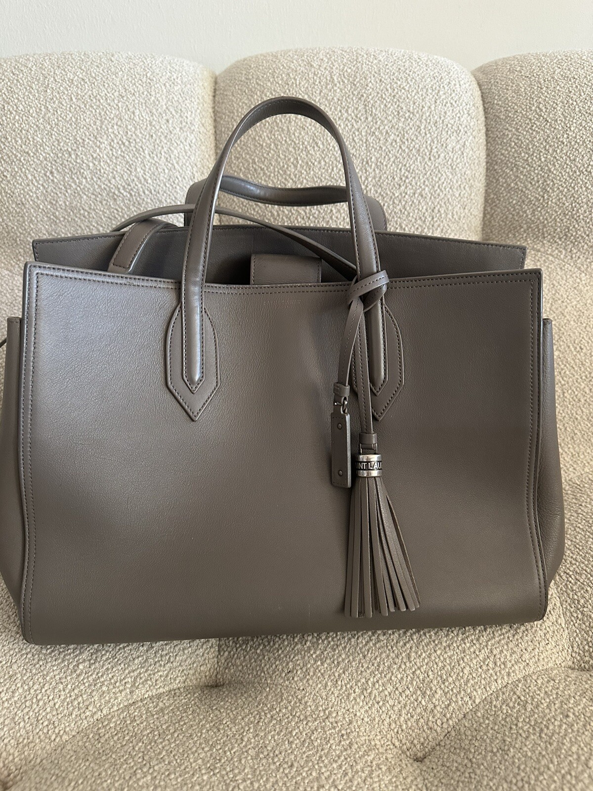Borsa a libro Saint Laurent Pre loved colore grigio ottime condizioni