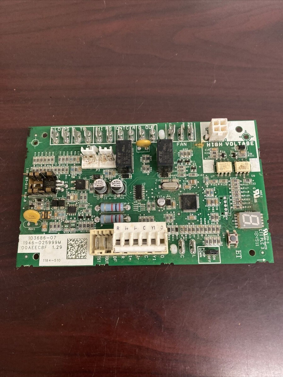 LENNOX HEAT PUMP CONTROL BOARD - PART# 103686-07 1946