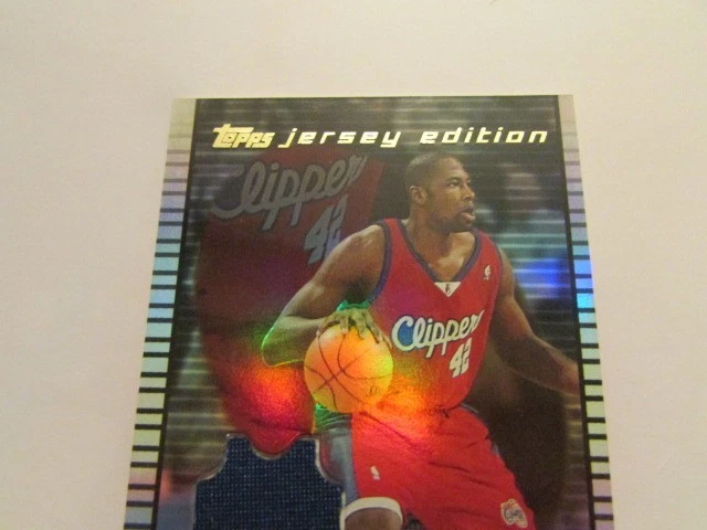 2003 Topps Jersey Edition ELTON BRAND  Game-Worn Patch #JE-EB - Image 2 of 4