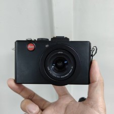 Leica D-LUX 5  Compact 3.8x Optical Zoom Digital Camera  English 10.1MP Black