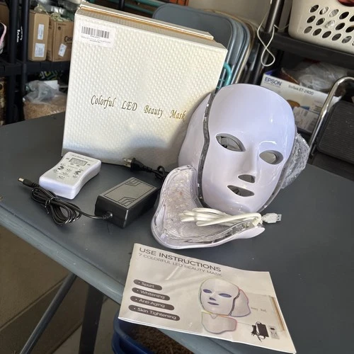 Colorful LED Skin Beauty Mask Optical Whitening Instrument New In Box Unused