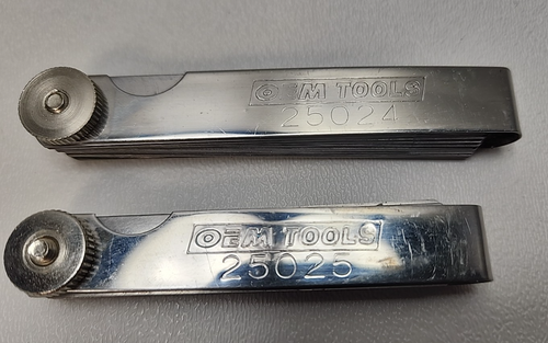 OEM Tools Feeler Gages (2) 25024 22 Blades Plus 25025 26 Blades Used Condition - Foto 4 di 24