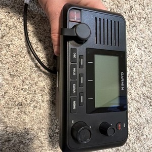 Garmin VHF 210 AIS Marine DSC VHF unit only