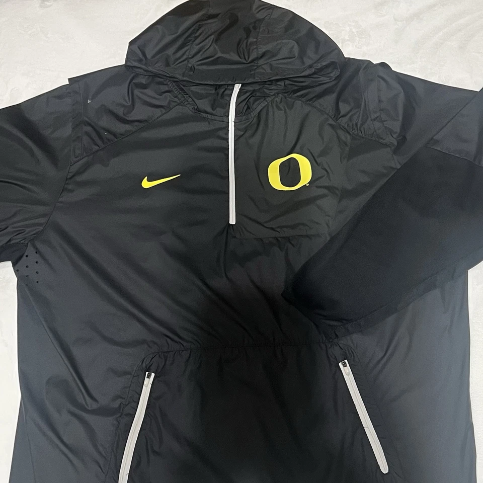 Jaqueta Nike Oregon Ducks Speed Fly Rush leve com capuz meio zíper masculina XXL - Imagem 2 de 4