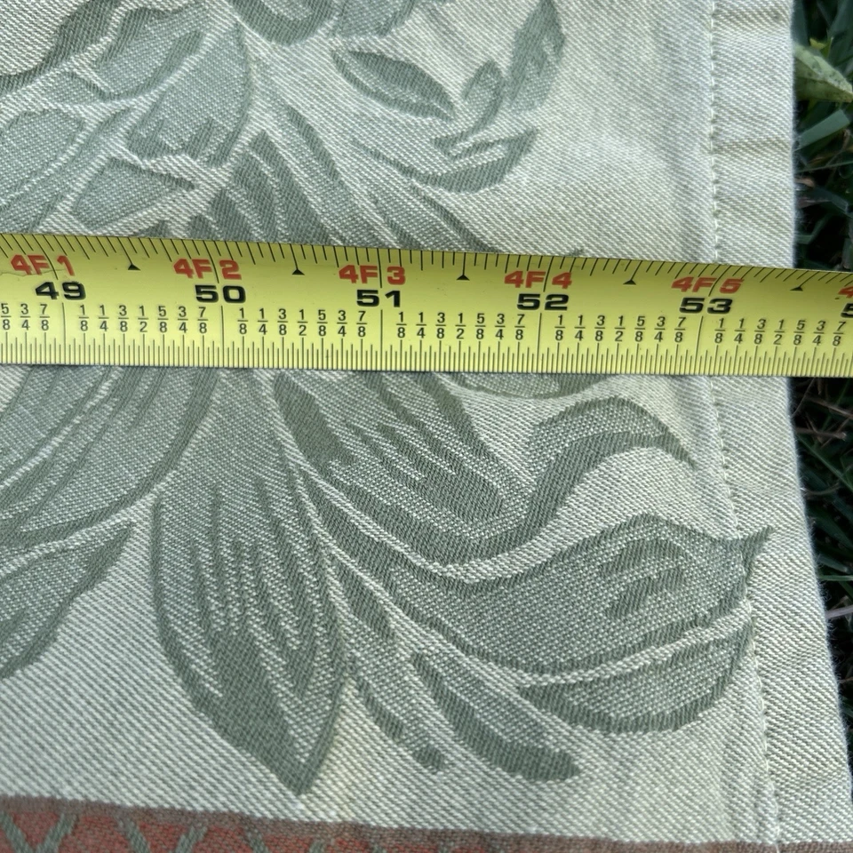 "Mantel Tommy Bahama Jacquard Tropical Piña Rectángulo Boho 73""x52""" Foto 4 de 4