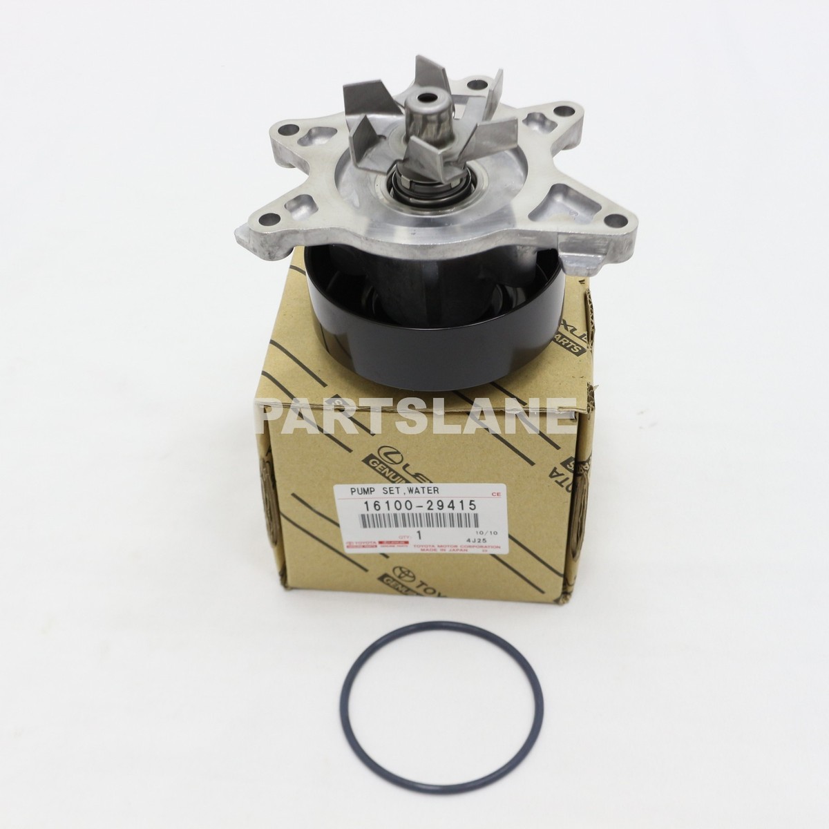 TOYOTA GENUINE CELICA COROLLA MATRIX MR2 OEM NEW ENGINE WATER PUMP