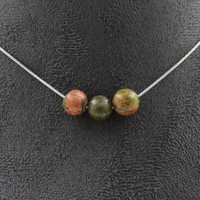 Steine Und Mineralien. Halskette 3 Perlen Unakit 8 Mm Kette Aus Edelstahl C